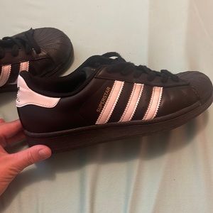 Adidas Superstar Sneakers
